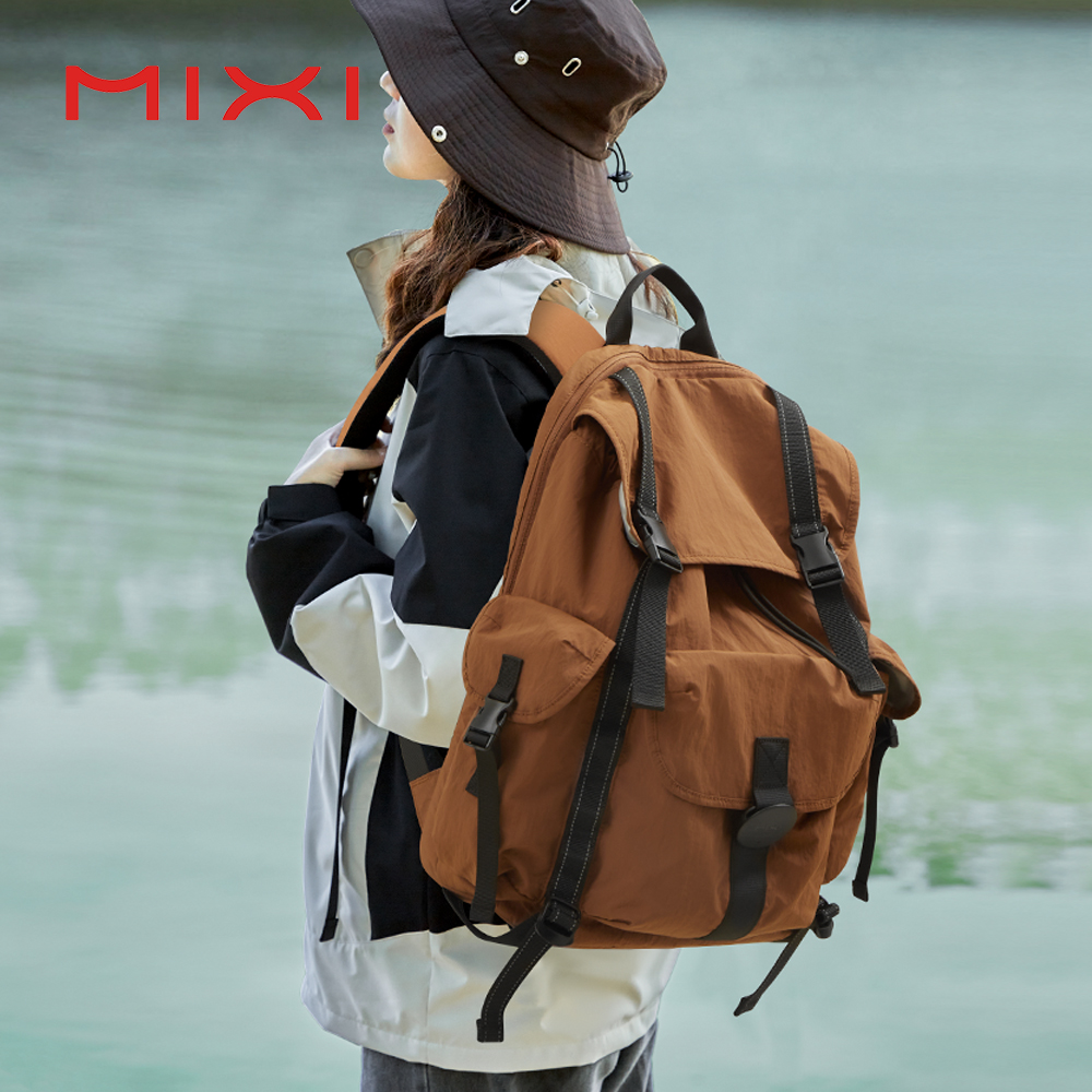 Hiking Backpack Waterproof - Mixiトラベルバックパック18インチ機内持ち込み可能ラップトップバックパック、フライト承認済み、16インチのラップトップ対応、軽量防水ハイキングバックパック